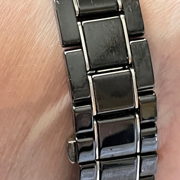 Fendi Black Ceramic Square 25 mm Womens Watch F621210 main image 4